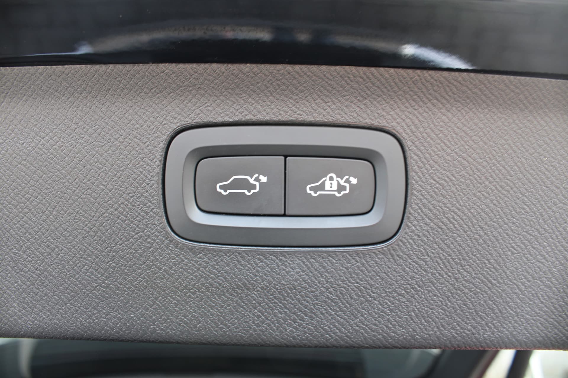 Volvo XC90 T8 Recharge AWD Inscription thumbnail 8