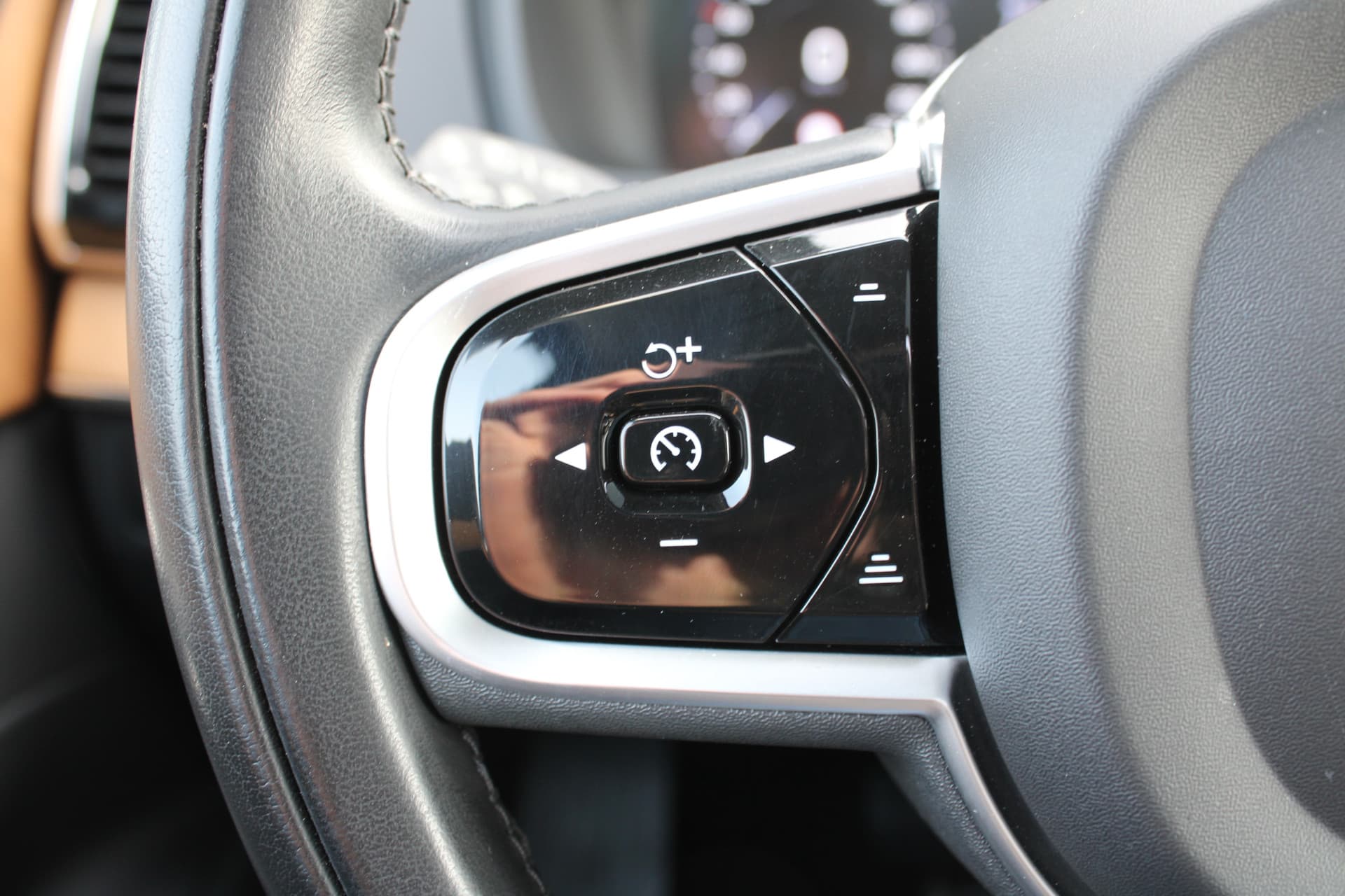 Volvo XC90 T8 Recharge AWD Inscription thumbnail 23