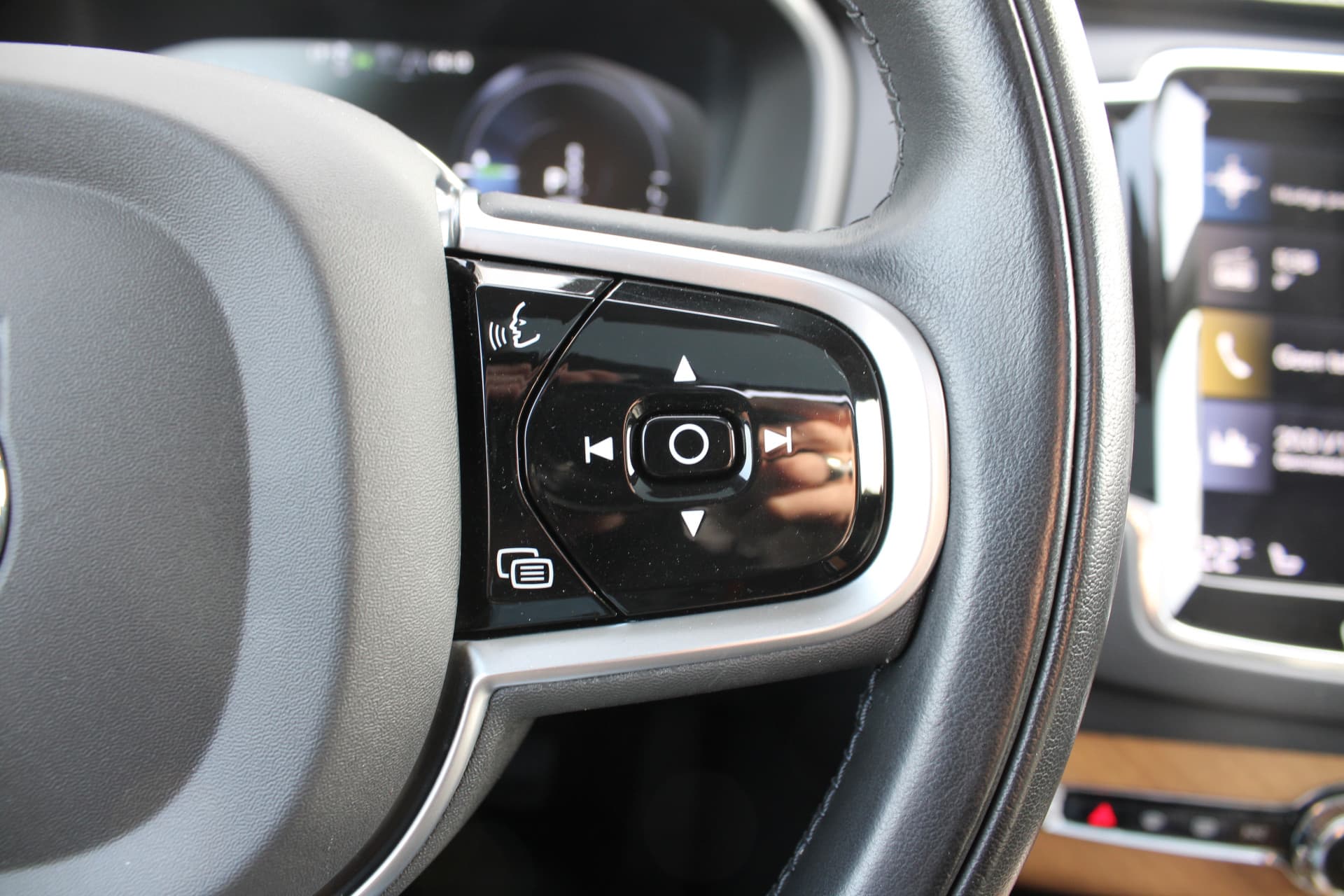 Volvo XC90 T8 Recharge AWD Inscription thumbnail 25