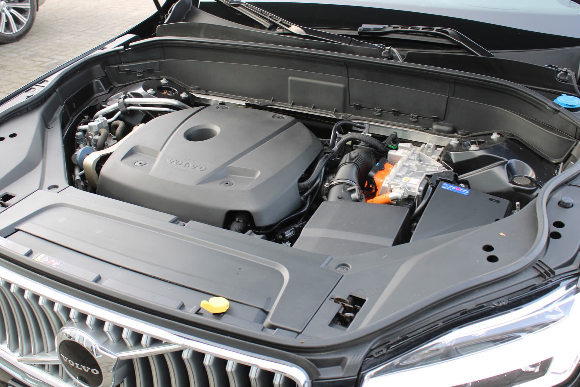 Volvo XC90 T8 Recharge AWD Inscription thumbnail 38