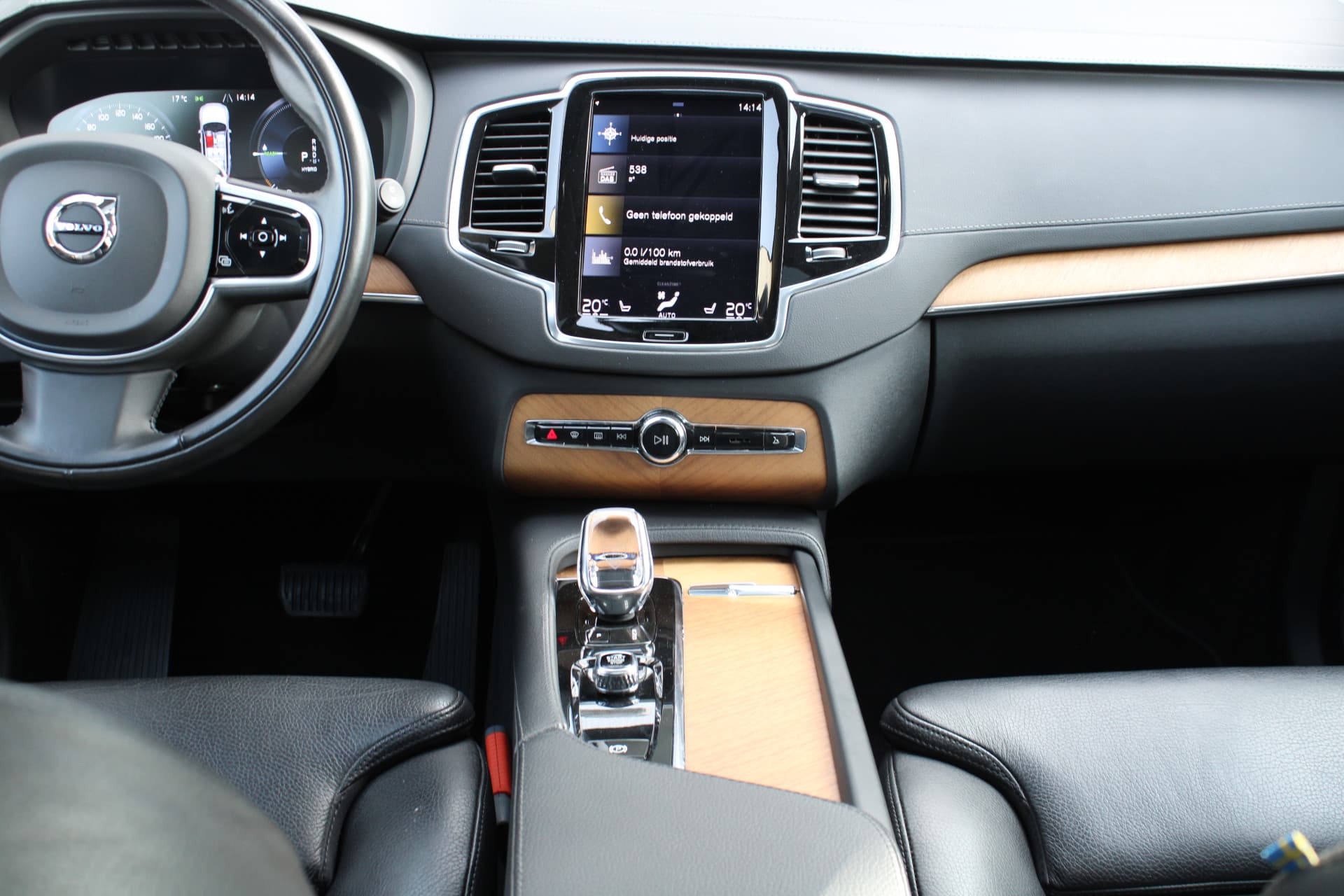 Volvo XC90 T8 Recharge AWD Inscription thumbnail 40