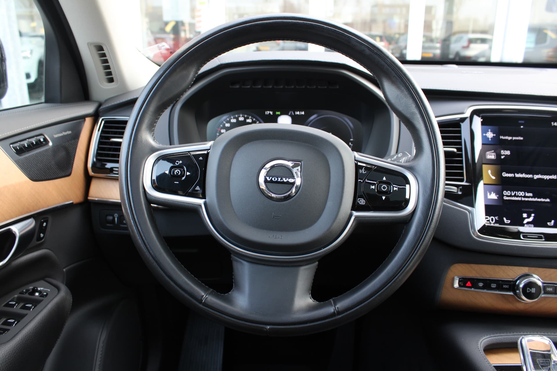 Volvo XC90 T8 Recharge AWD Inscription thumbnail 41