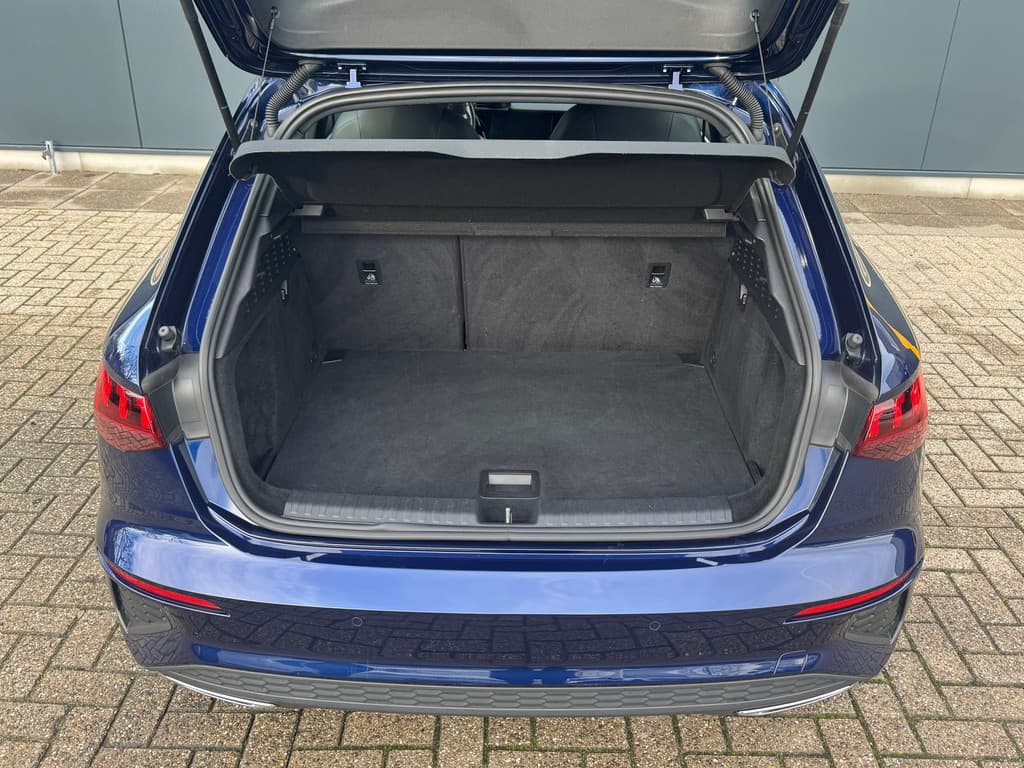 Audi A3 Sportback 30 TFSI S-line edition * Navigatie * Parkeersensoren * Audi Sound * thumbnail 22