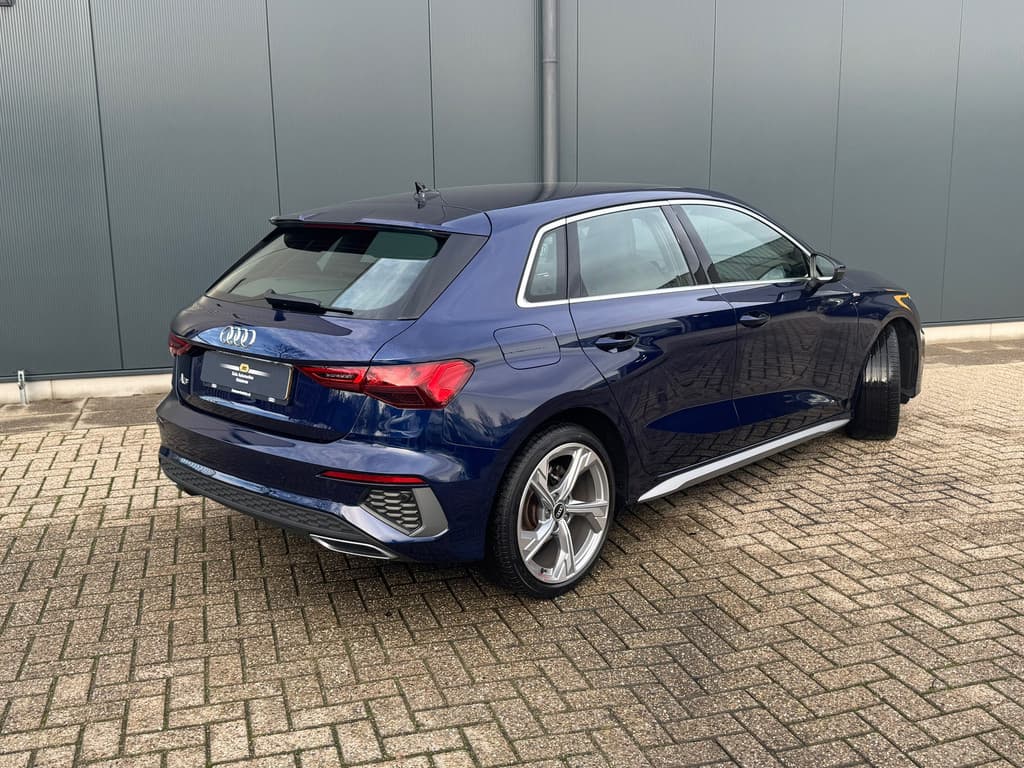 Audi A3 Sportback 30 TFSI S-line edition * Navigatie * Parkeersensoren * Audi Sound * thumbnail 24