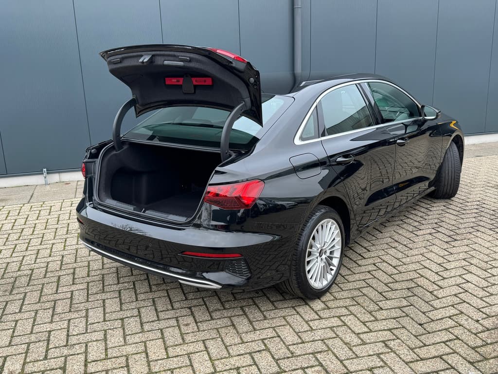 Audi A3 Limousine 30 TFSI Advanced edition * Navigatie * Parkeersensoren * Sportstoelen * Cruise Control * thumbnail 23
