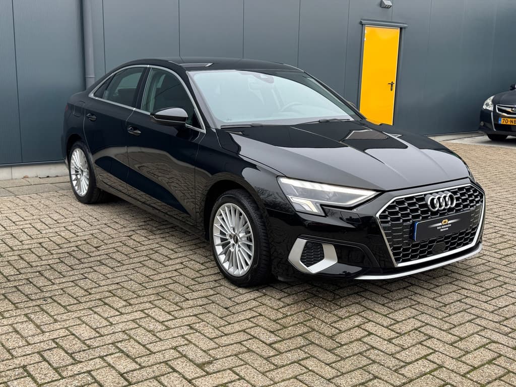 Audi A3 Limousine 30 TFSI Advanced edition * Navigatie * Parkeersensoren * Sportstoelen * Cruise Control * thumbnail 34