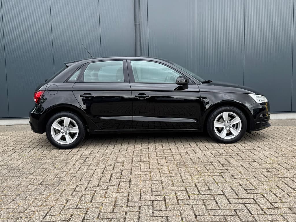 Audi A1 Sportback 1.0 TFSI Pro Line * Stoelverwarming * Led * Lichtmetalen Velgen thumbnail 4