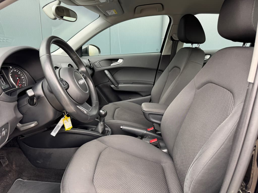 Audi A1 Sportback 1.0 TFSI Pro Line * Stoelverwarming * Led * Lichtmetalen Velgen thumbnail 11