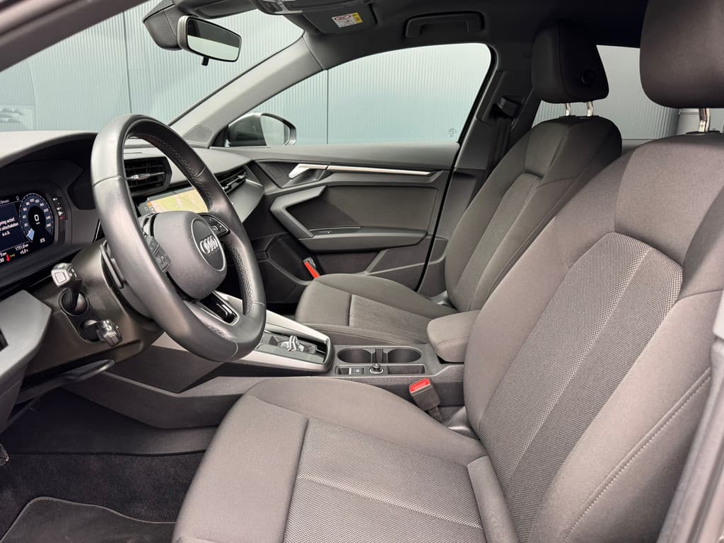 Audi A3 Limousine 30 TFSI Automaat * Carplay * Optiek Zwart * Parkeersensoren * thumbnail 10