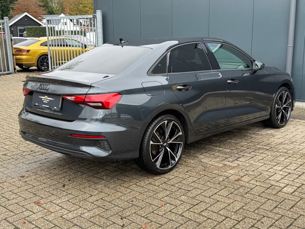 Audi A3 Limousine 30 TFSI Automaat * Carplay * Optiek Zwart * Parkeersensoren * thumbnail 21