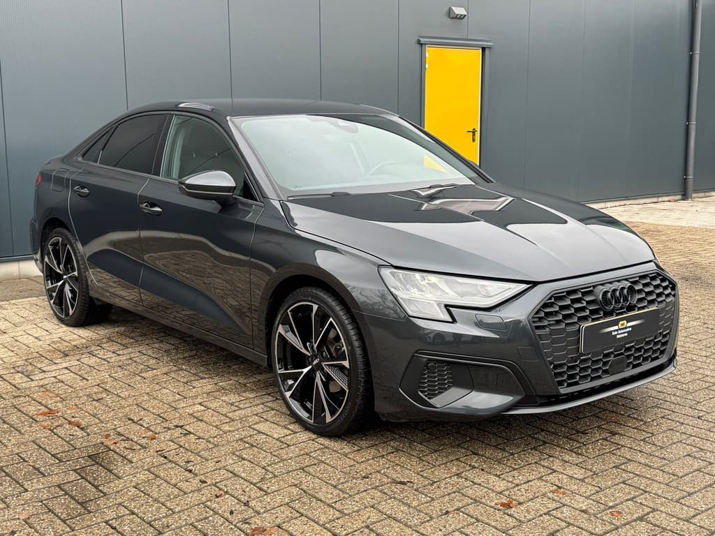 Audi A3 Limousine 30 TFSI Automaat * Carplay * Optiek Zwart * Parkeersensoren * thumbnail 34