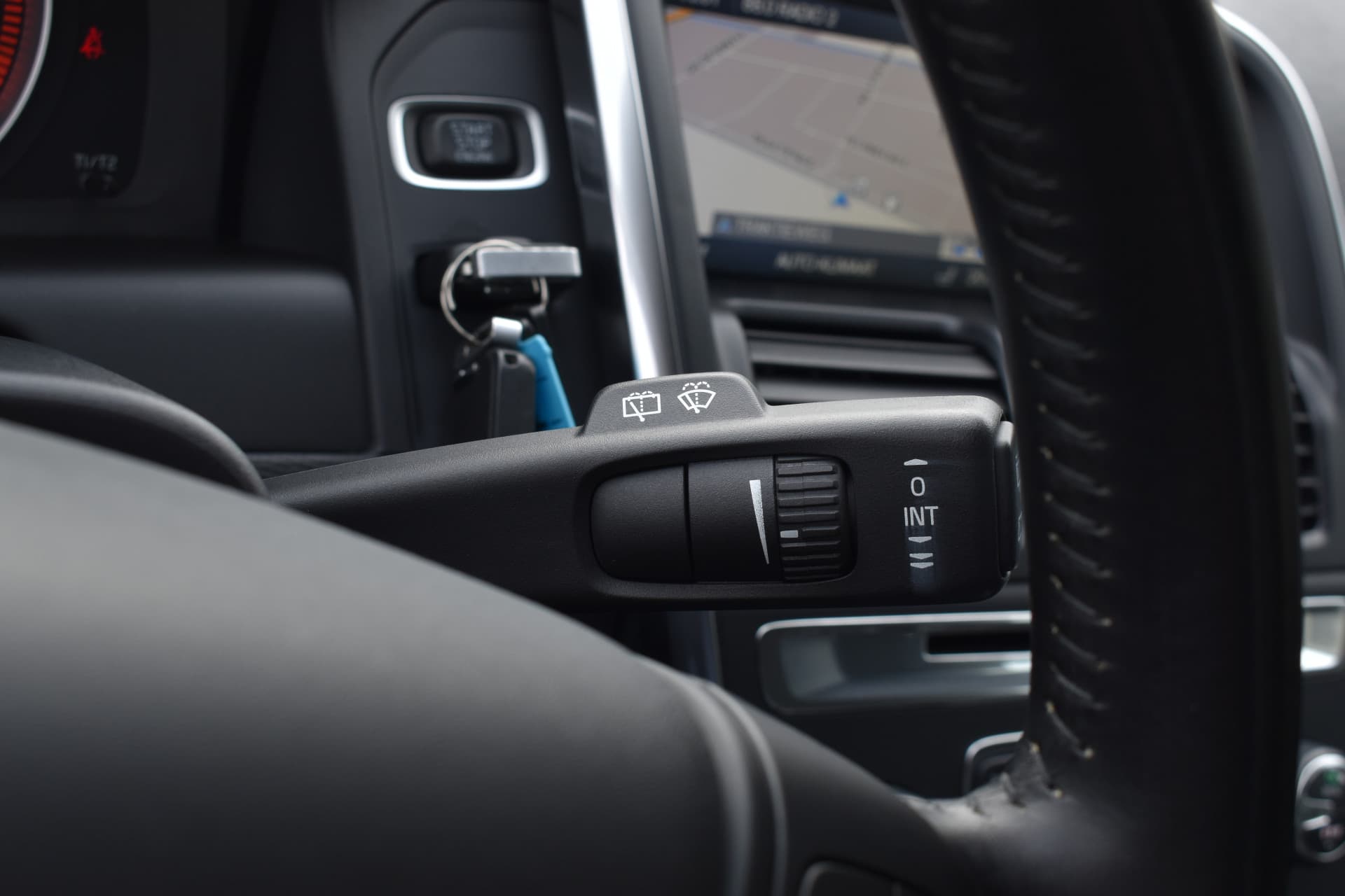 Volvo XC60 T5 241PK Automaat Kinetic thumbnail 30