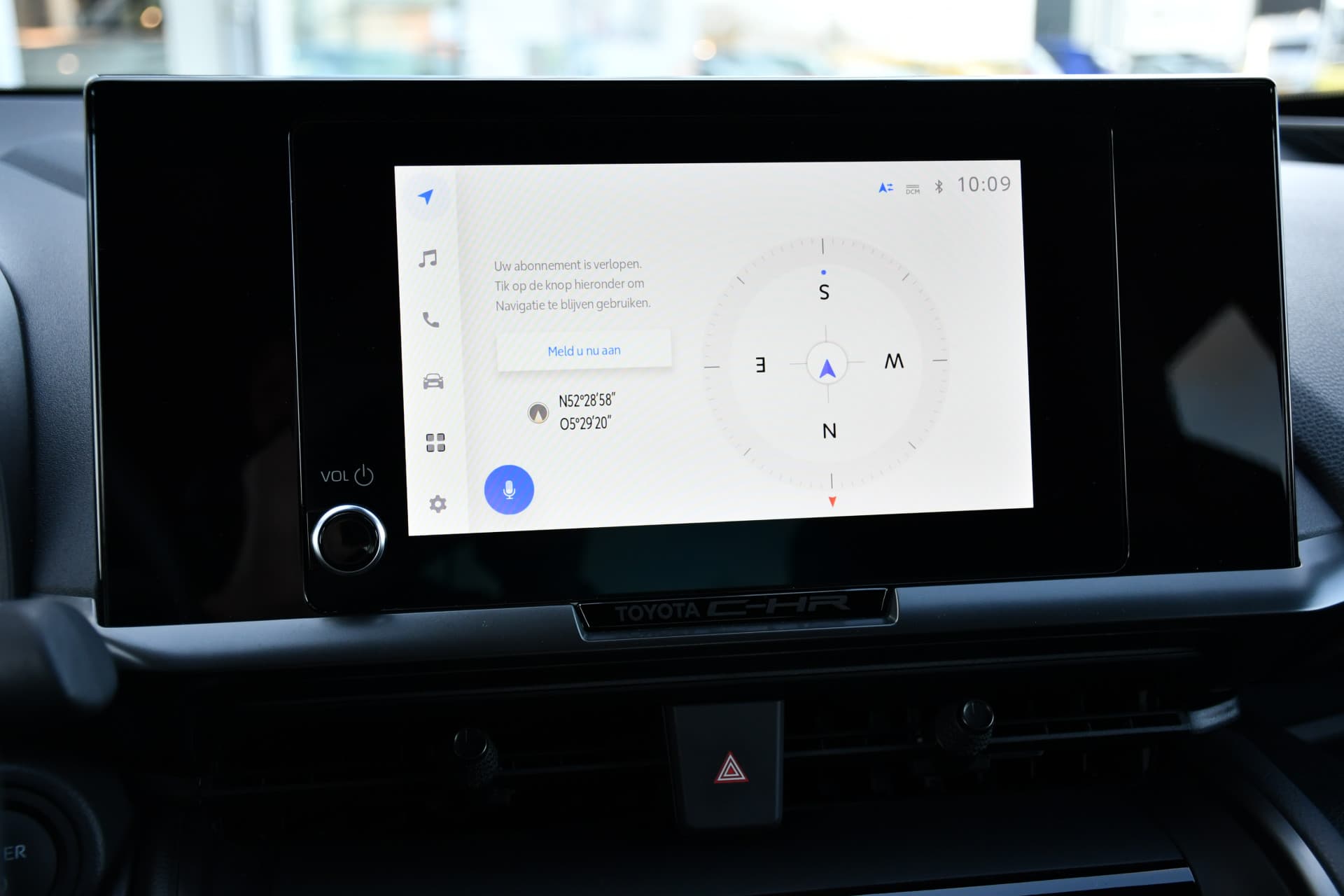 Toyota C-HR 2.0 Plug-in Hybrid 220 Dynamic Automaat 223pk thumbnail 8