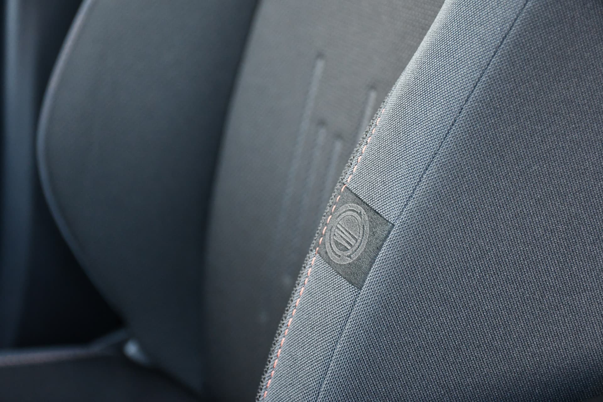 Toyota C-HR 2.0 Plug-in Hybrid 220 Dynamic Automaat 223pk thumbnail 29