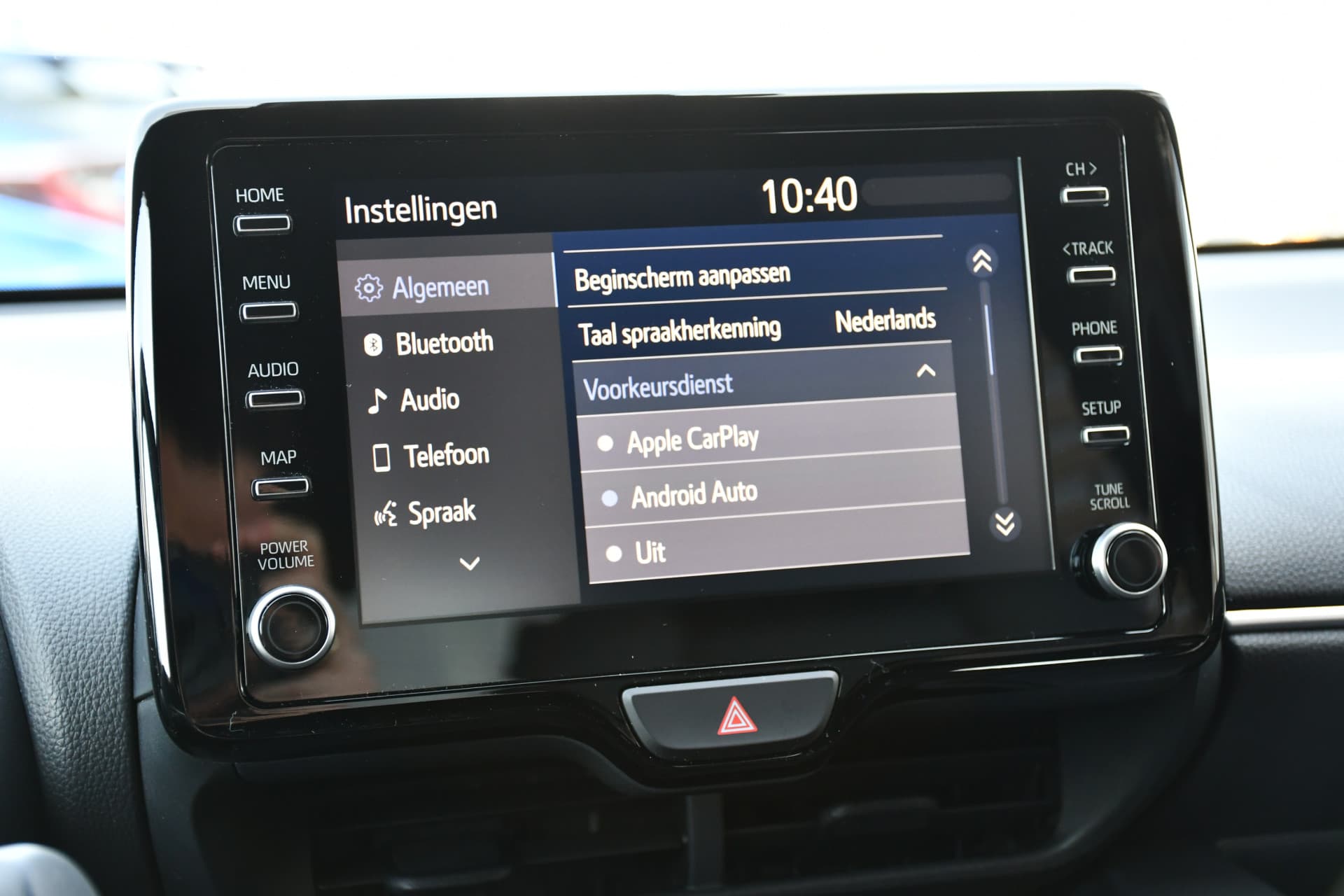 Toyota Yaris 1.5 Hybrid Launch Edition Limited Automaat 116pk thumbnail 6