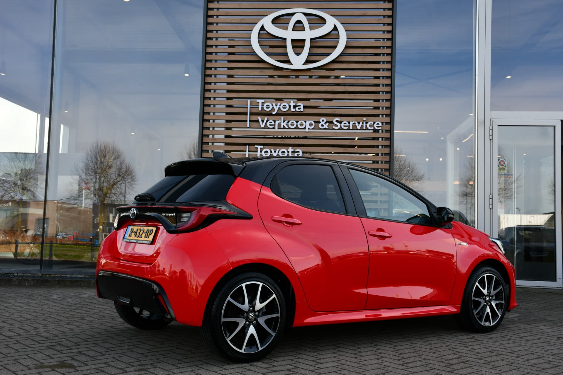 Toyota Yaris 1.5 Hybrid Launch Edition Limited Automaat 116pk thumbnail 11