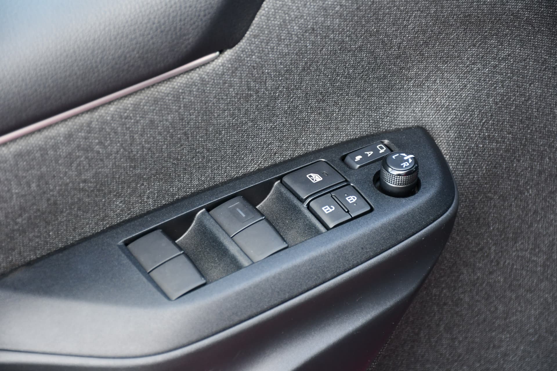 Toyota Yaris 1.5 Hybrid Launch Edition Limited Automaat 116pk thumbnail 15