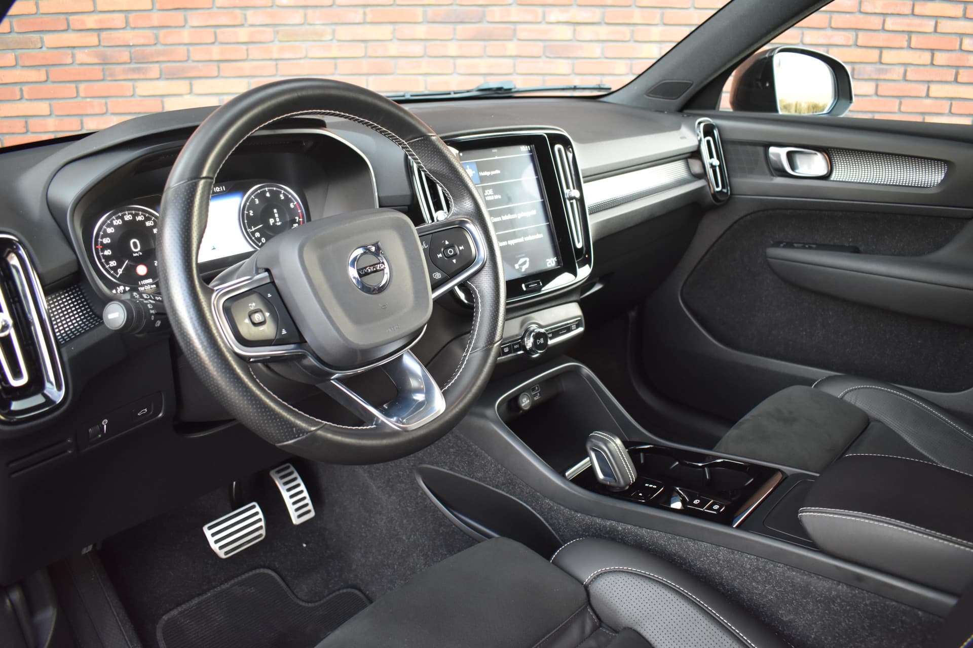 Volvo XC40 T2 129PK Automaat R-Design thumbnail 4