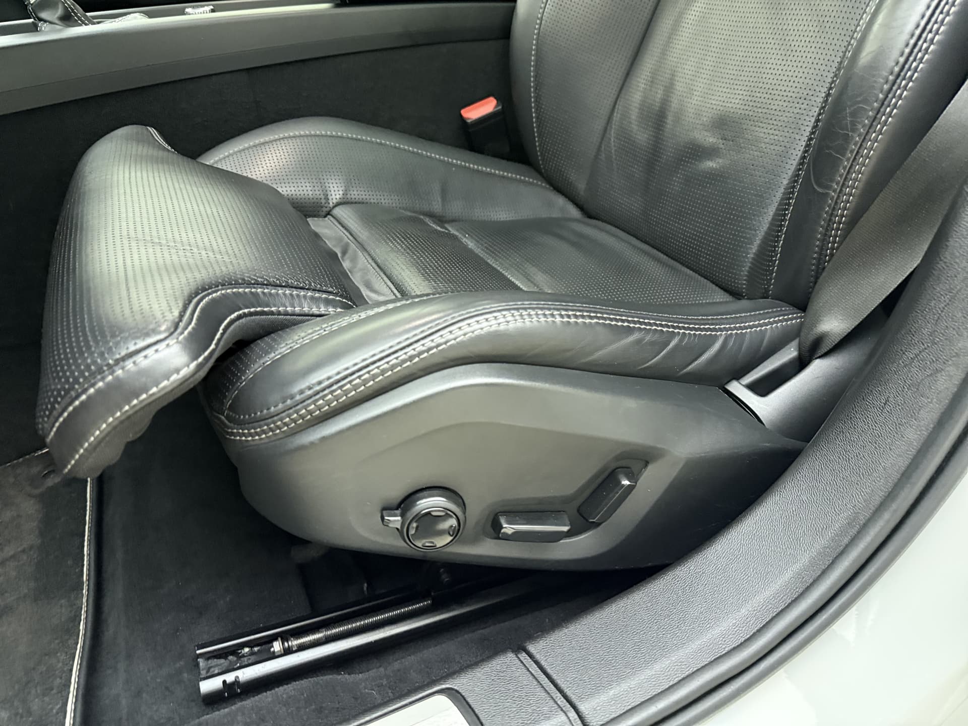 Volvo V60 T5 251PK Automaat R-Design / Head-Up / Stoelventilatie / Harman&Kardon / Elektr. Stoelen / 360 Camera / Trekhaak / Panoramadak / DAB / Adapt. Cruise / BLIS / thumbnail 22