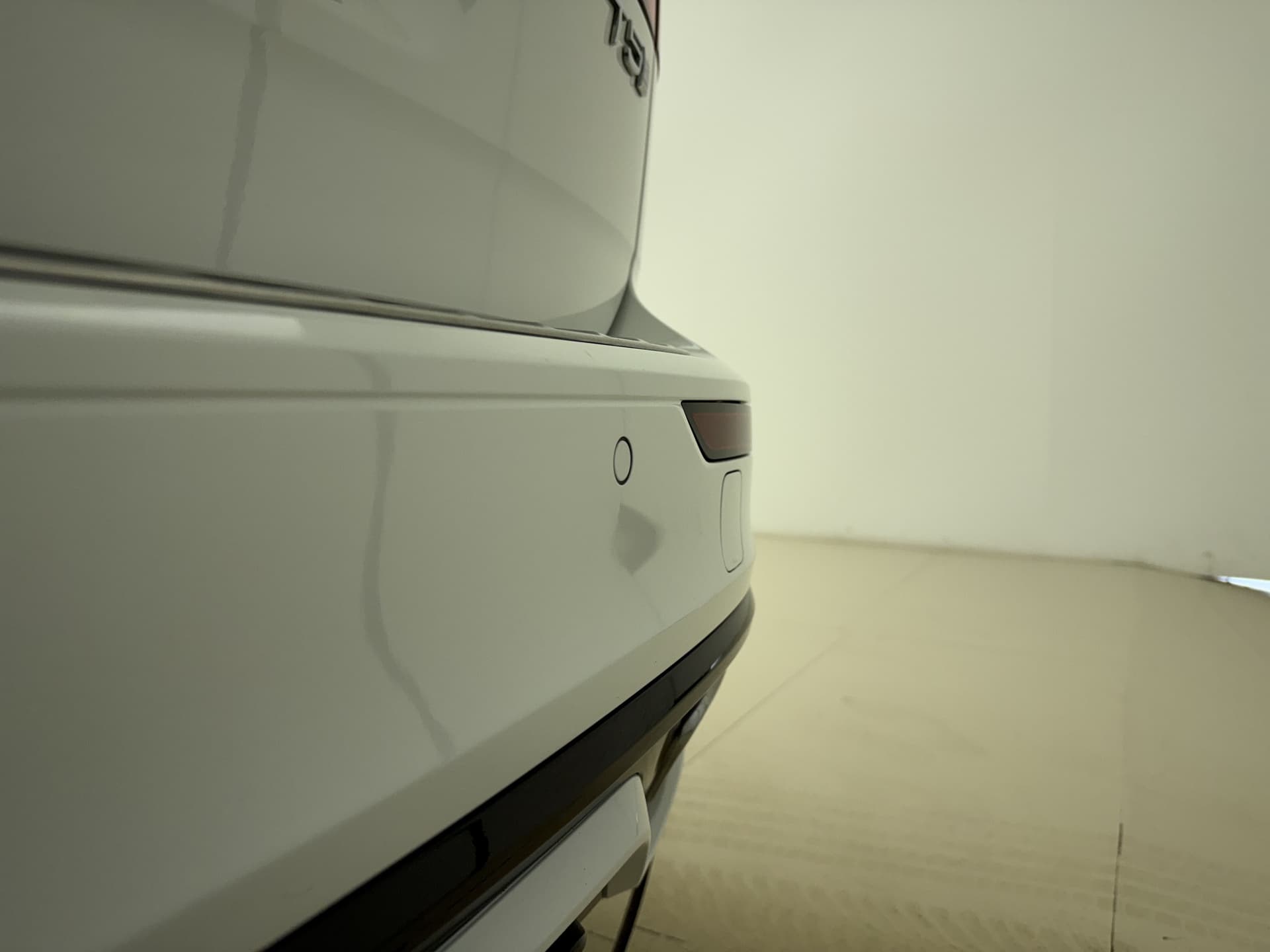 Volvo V60 T5 251PK Automaat R-Design / Head-Up / Stoelventilatie / Harman&Kardon / Elektr. Stoelen / 360 Camera / Trekhaak / Panoramadak / DAB / Adapt. Cruise / BLIS / thumbnail 26