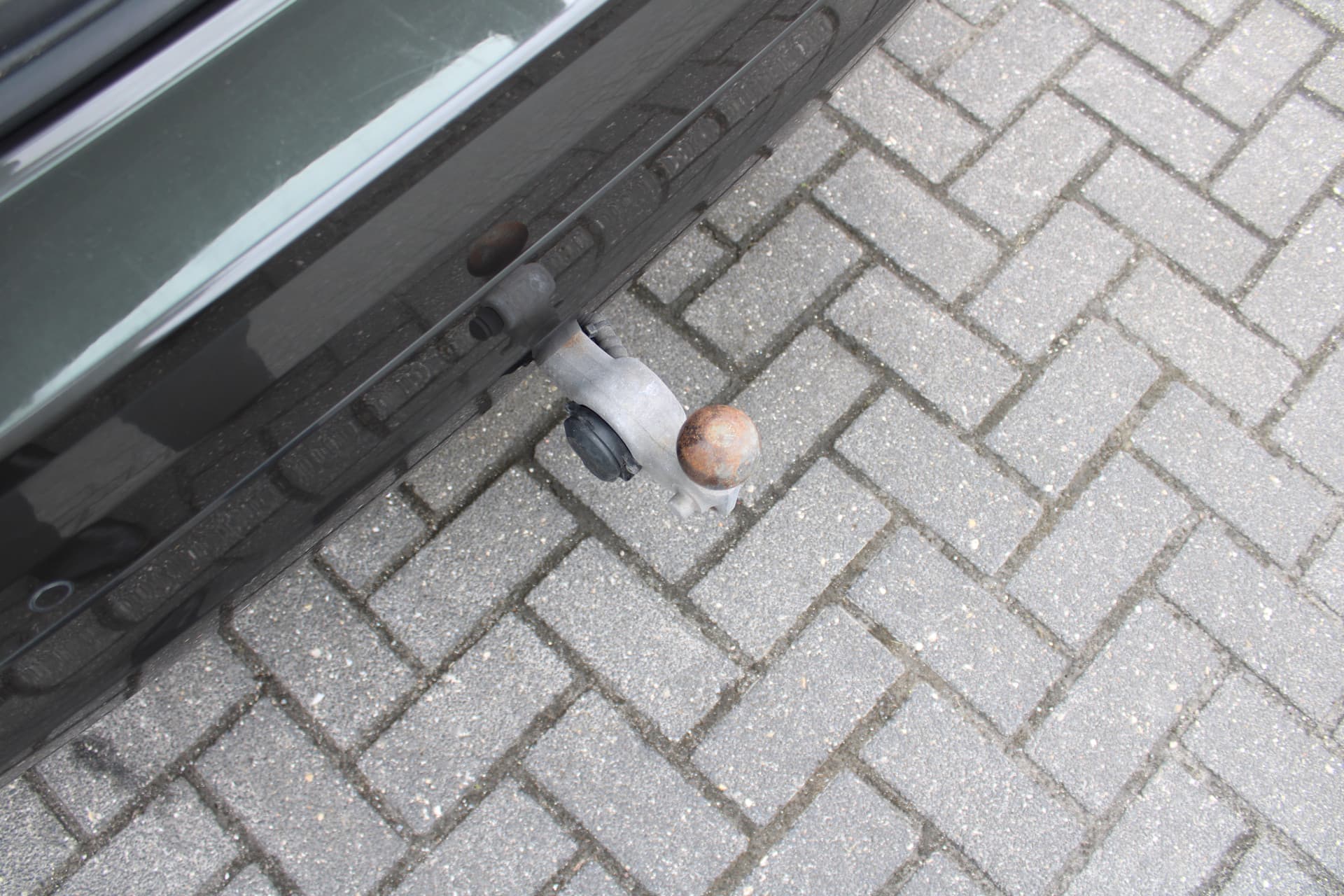 Volvo XC60 T8 Twin Engine AWD Momentum Pro thumbnail 7