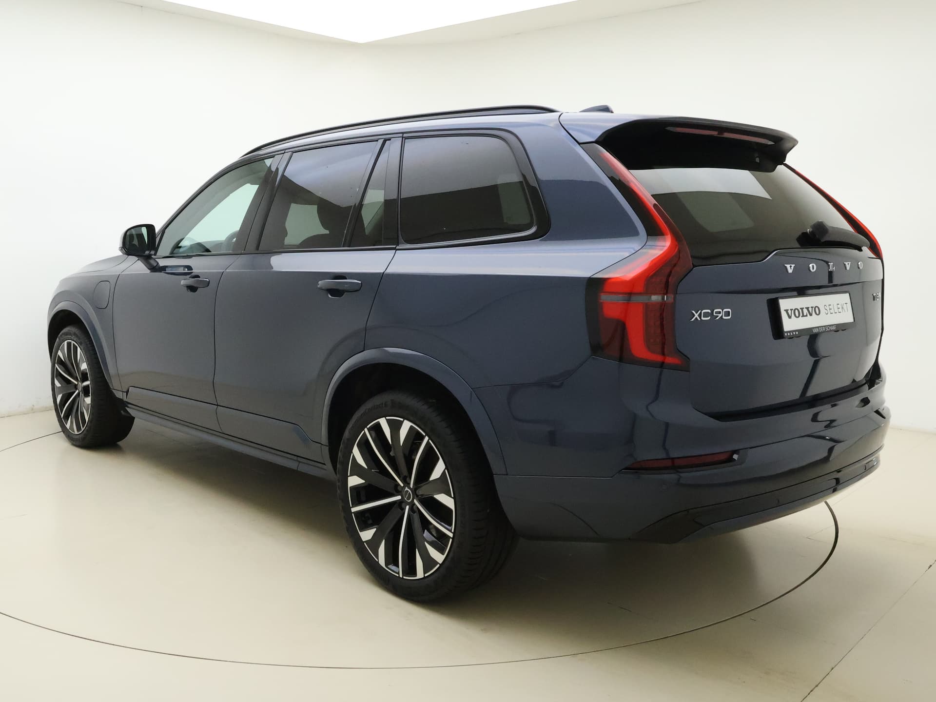 Volvo XC90 T8 455pk AWD Plus Dark / Panorama dak / 360 camera / Lederen dashboard / Geïntegreerd kinderzitje / Harman en kardon audio / thumbnail 7