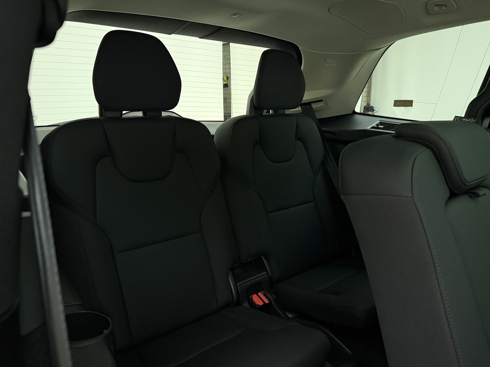 Volvo XC90 T8 455pk AWD Plus Dark / Panorama dak / 360 camera / Lederen dashboard / Geïntegreerd kinderzitje / Harman en kardon audio / thumbnail 8