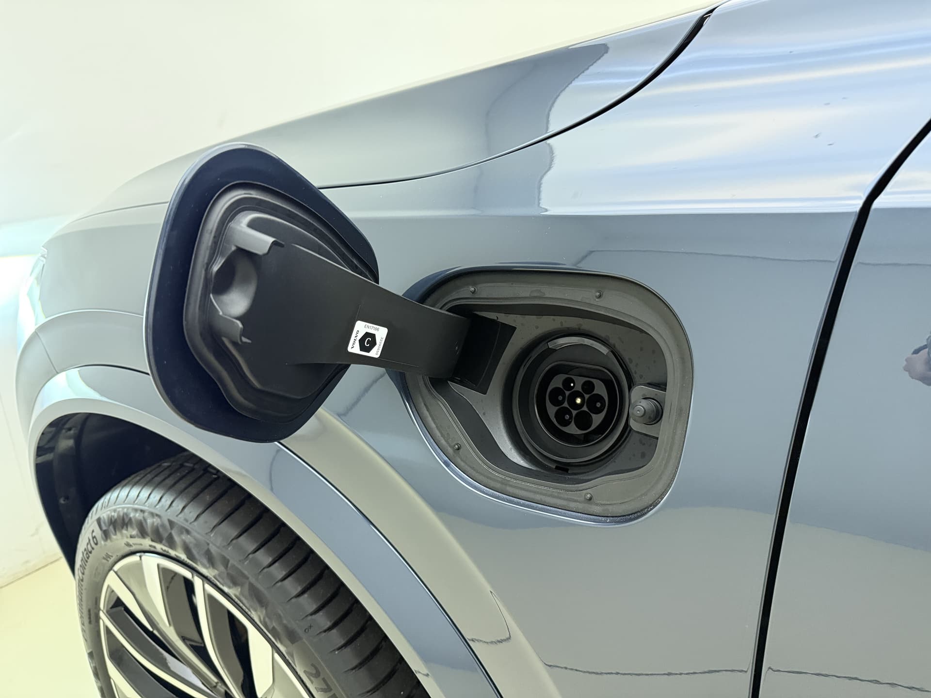 Volvo XC90 T8 455pk AWD Plus Dark / Panorama dak / 360 camera / Lederen dashboard / Geïntegreerd kinderzitje / Harman en kardon audio / thumbnail 47