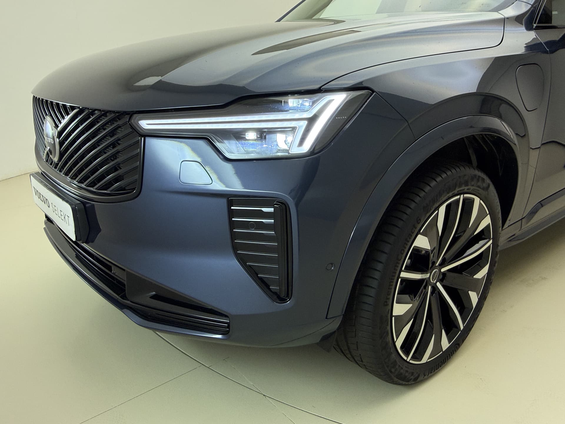 Volvo XC90 T8 455pk AWD Plus Dark / Panorama dak / 360 camera / Lederen dashboard / Geïntegreerd kinderzitje / Harman en kardon audio / thumbnail 50