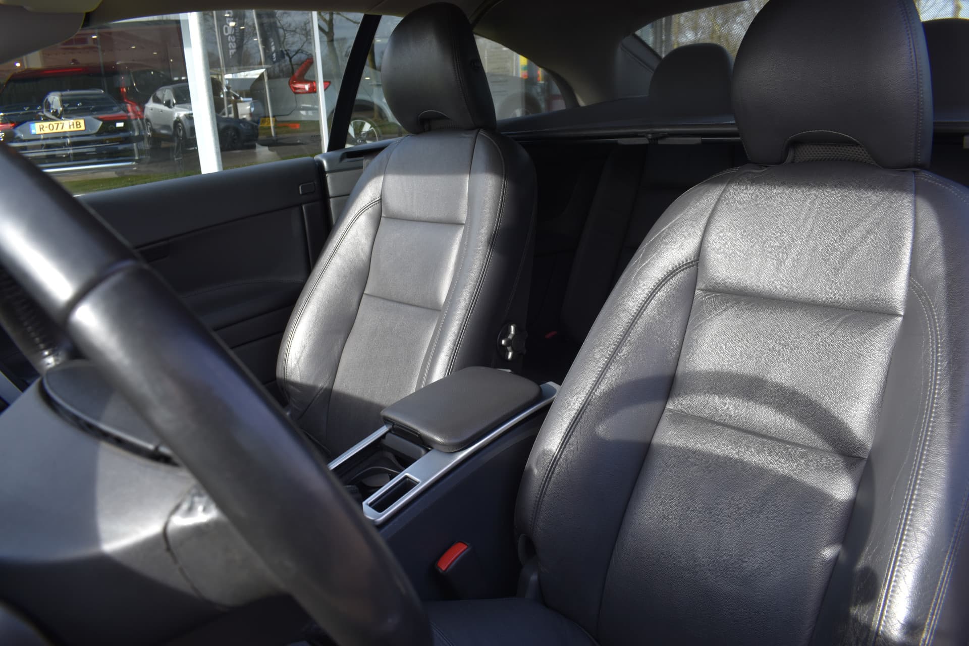 Volvo C70 Convertible T5 230PK Automaat Tourer thumbnail 18