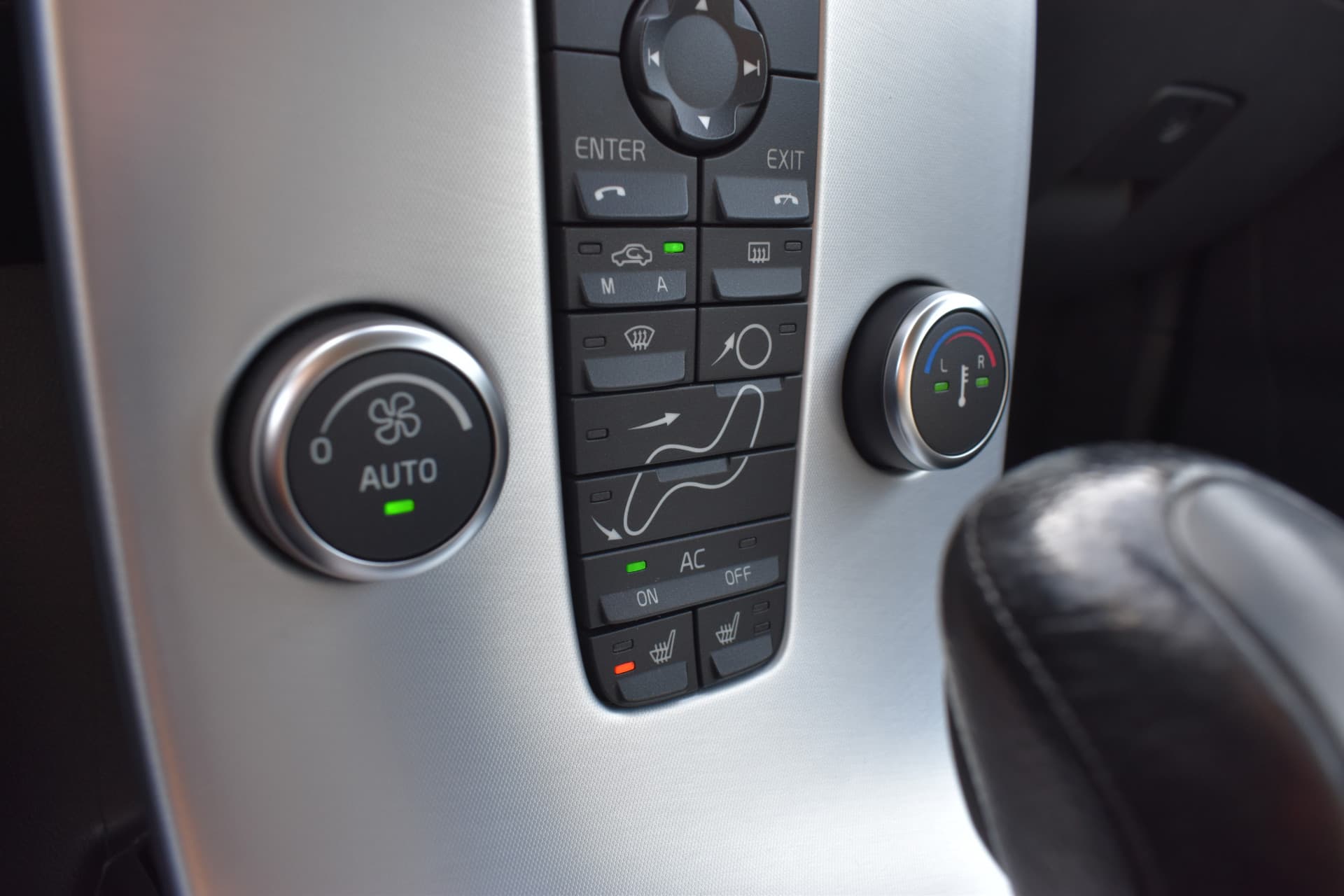 Volvo C70 Convertible T5 230PK Automaat Tourer thumbnail 36