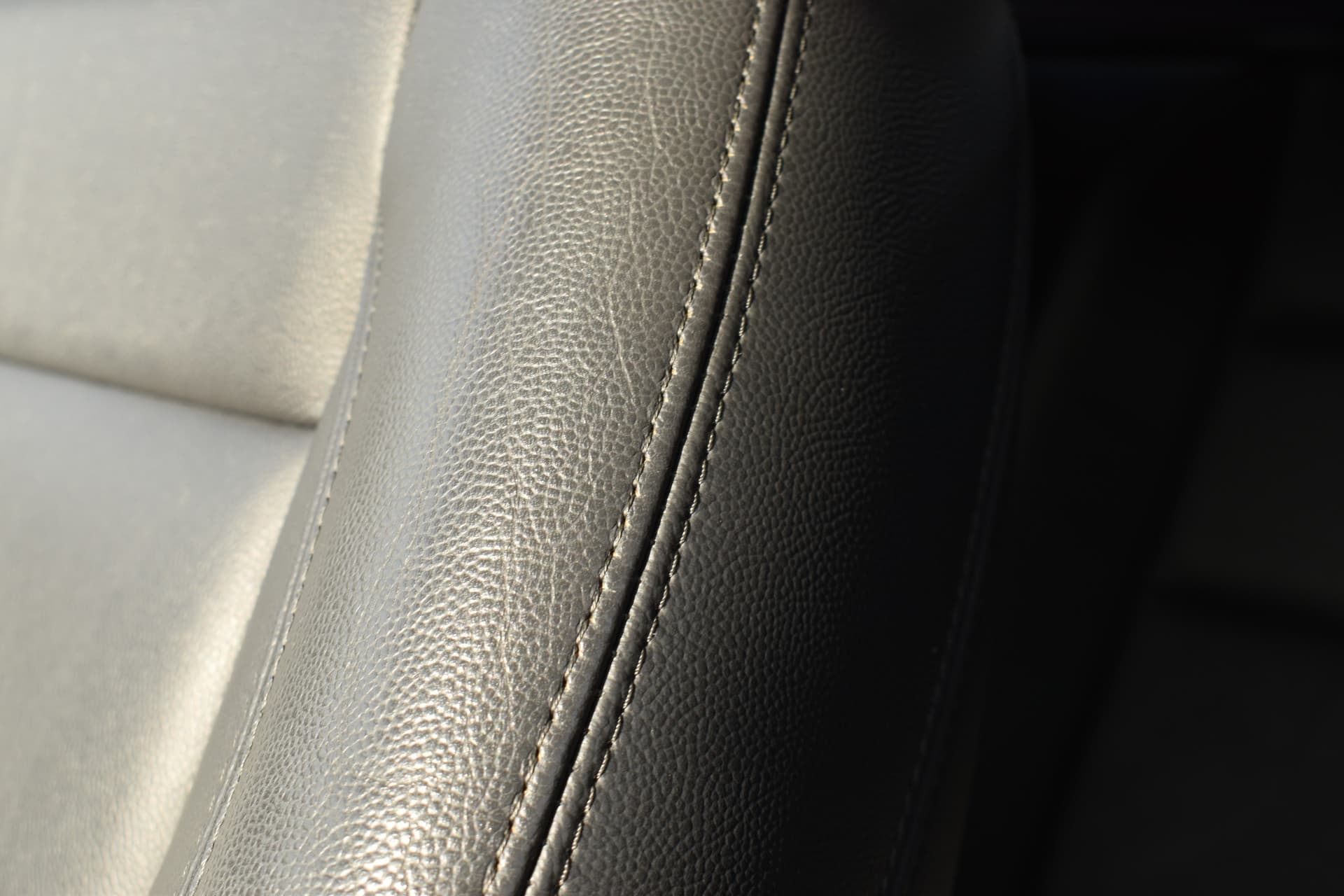 Volvo C70 Convertible T5 230PK Automaat Tourer thumbnail 41