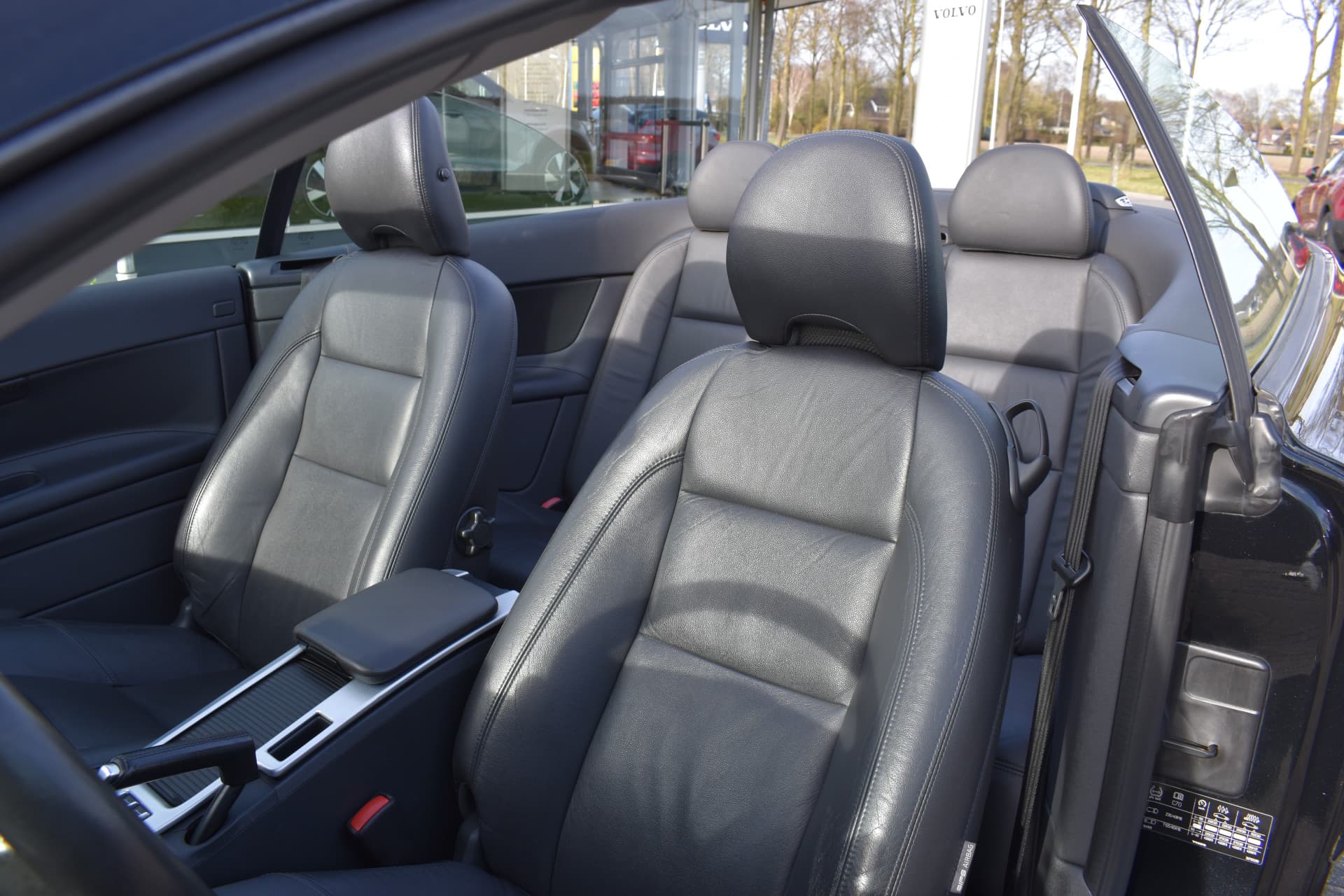 Volvo C70 Convertible T5 230PK Automaat Tourer thumbnail 50