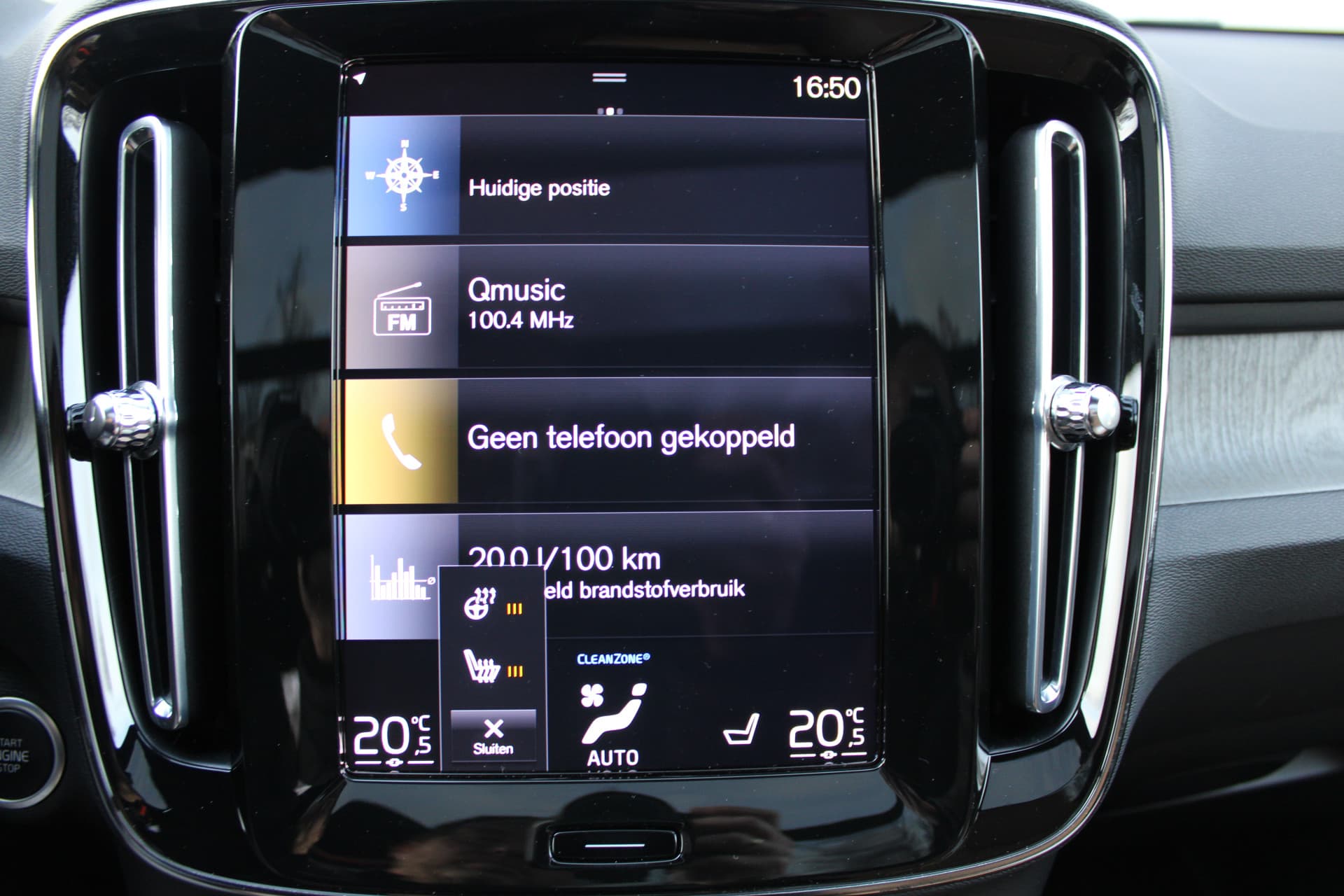 Volvo XC40 T4 Recharge Inscription thumbnail 28