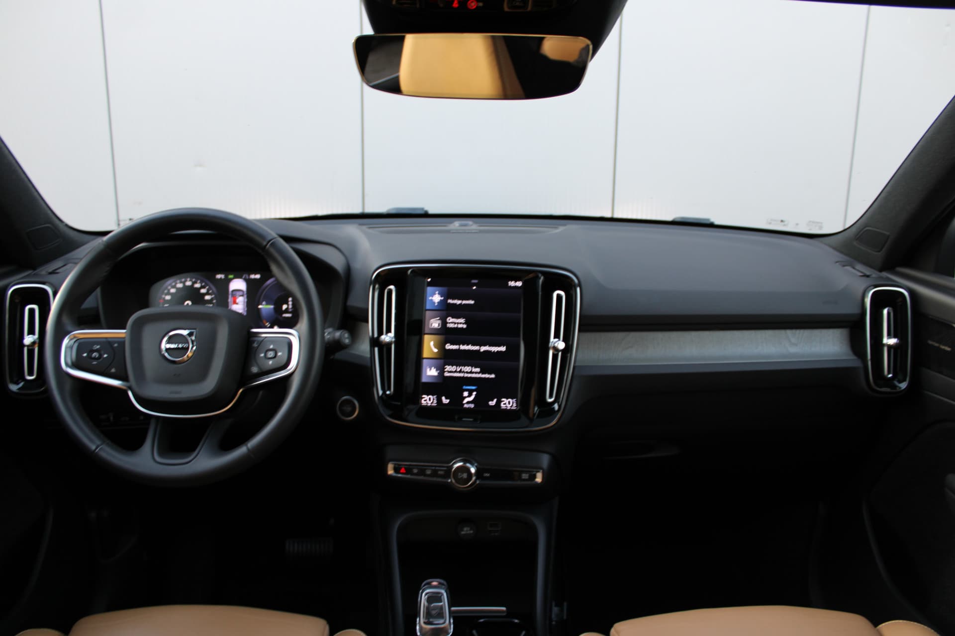 Volvo XC40 T4 Recharge Inscription thumbnail 19