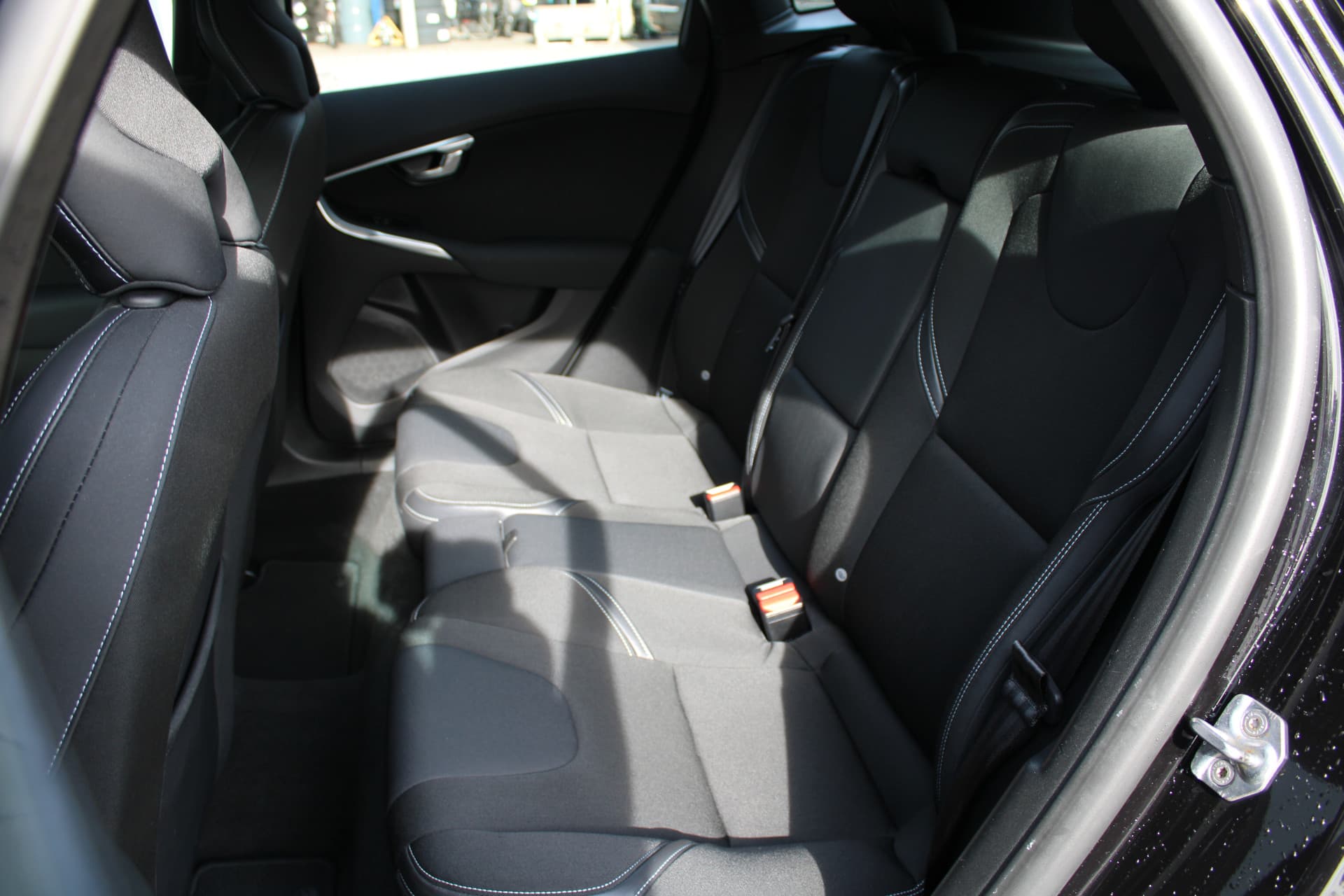 Volvo V40 T3 Nordic+ thumbnail 6