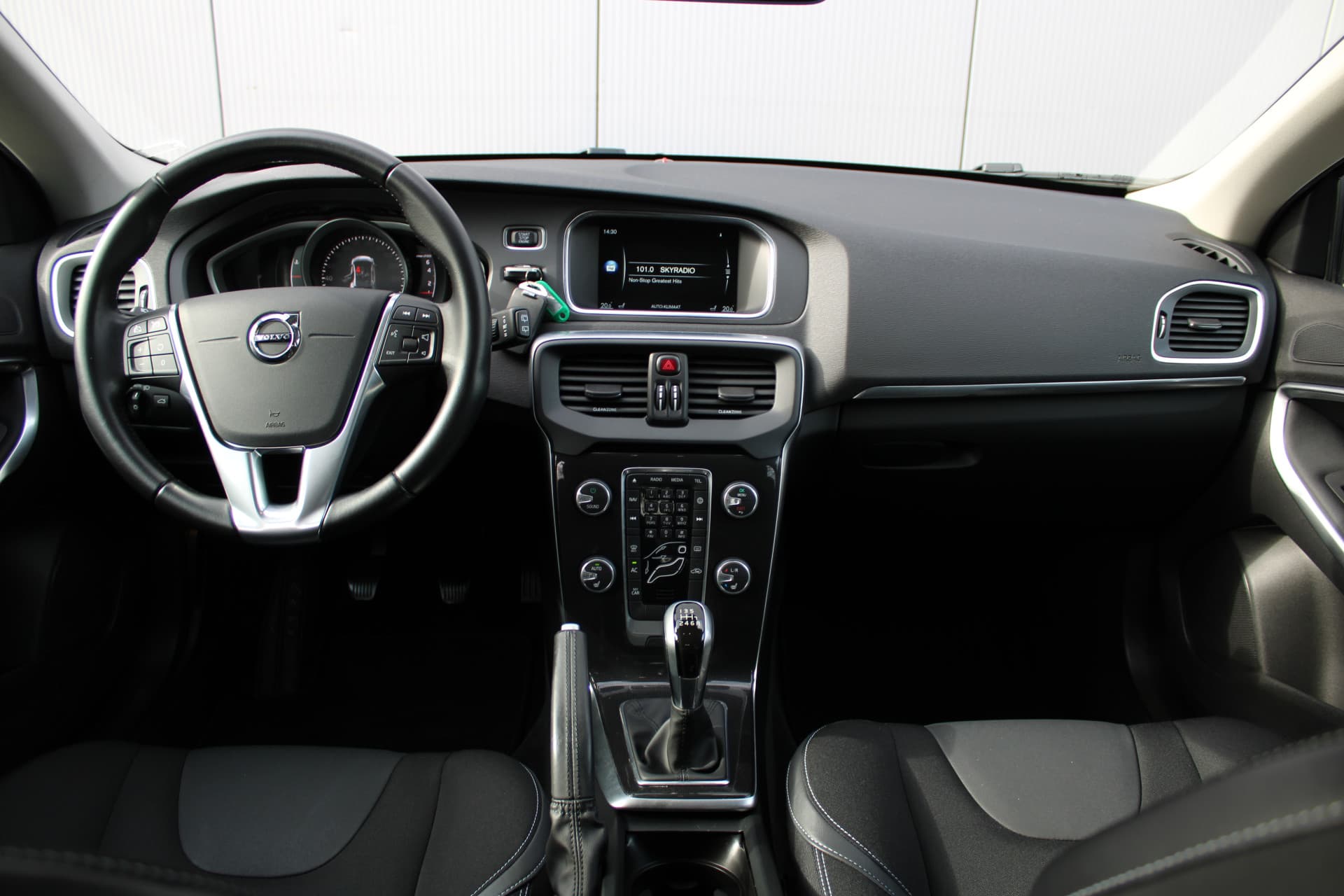 Volvo V40 T3 Nordic+ thumbnail 19