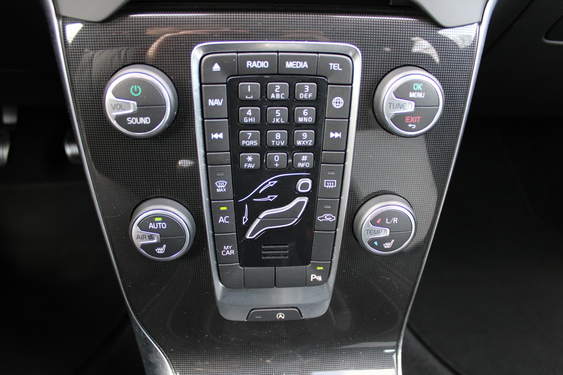 Volvo V40 T3 Nordic+ thumbnail 31