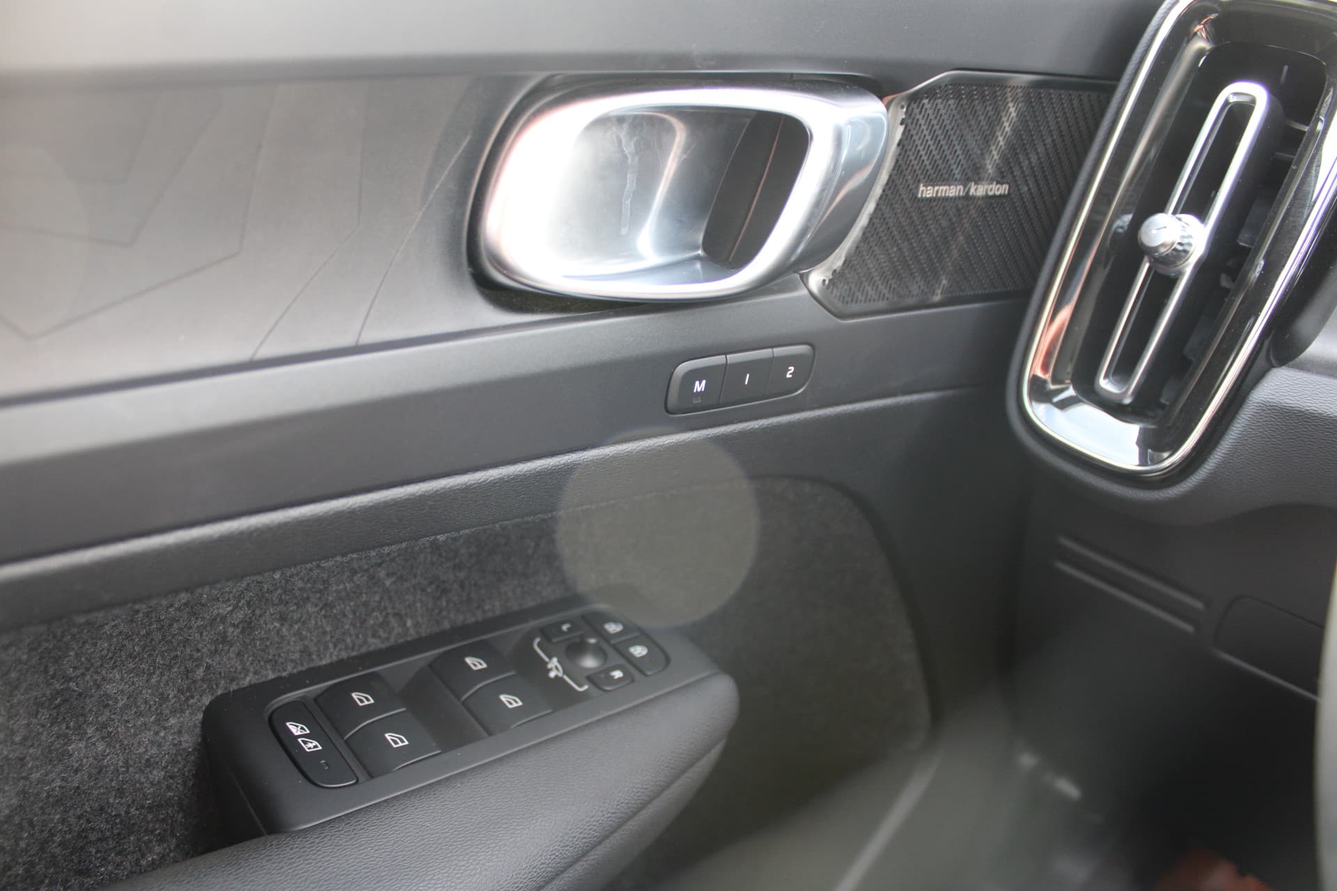 Volvo XC40 Recharge Plus thumbnail 20