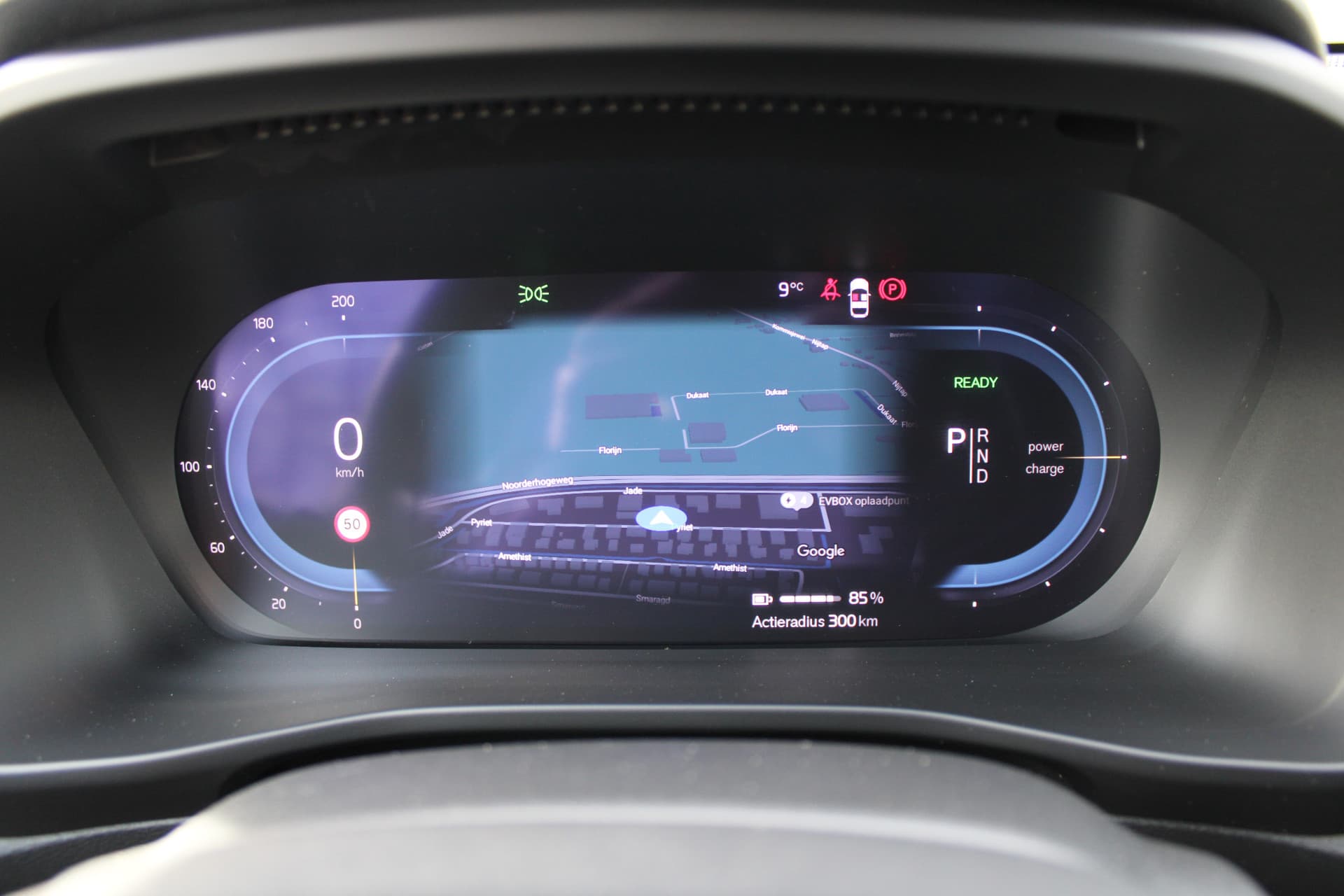 Volvo XC40 Recharge Plus thumbnail 21