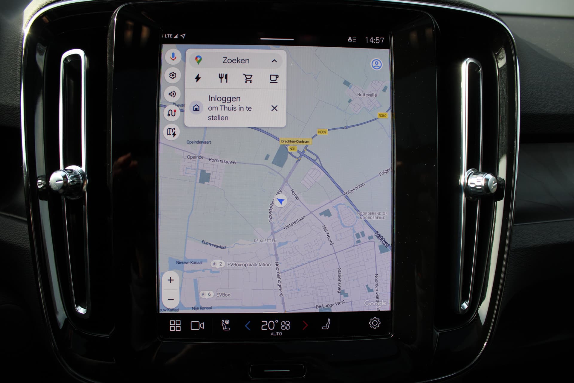 Volvo XC40 Recharge Plus thumbnail 25