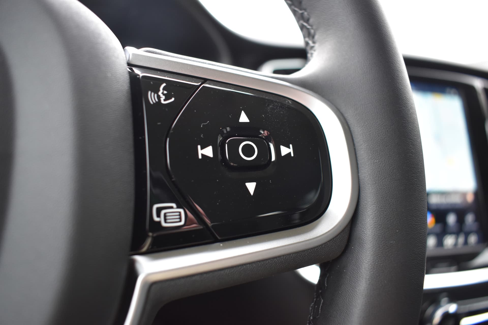 Volvo V60 T8 AWD 455PK Plug-in Hybrid Plus Perform. Ed. Dark thumbnail 31