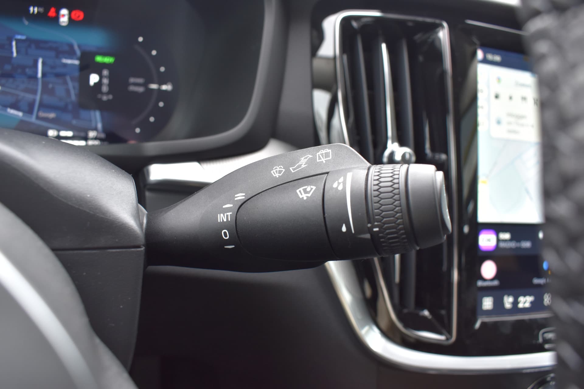 Volvo V60 T8 AWD 455PK Plug-in Hybrid Plus Perform. Ed. Dark thumbnail 33