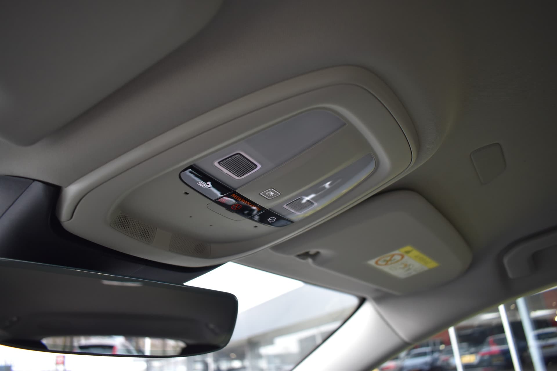 Volvo V60 T8 AWD 455PK Plug-in Hybrid Plus Perform. Ed. Dark thumbnail 40