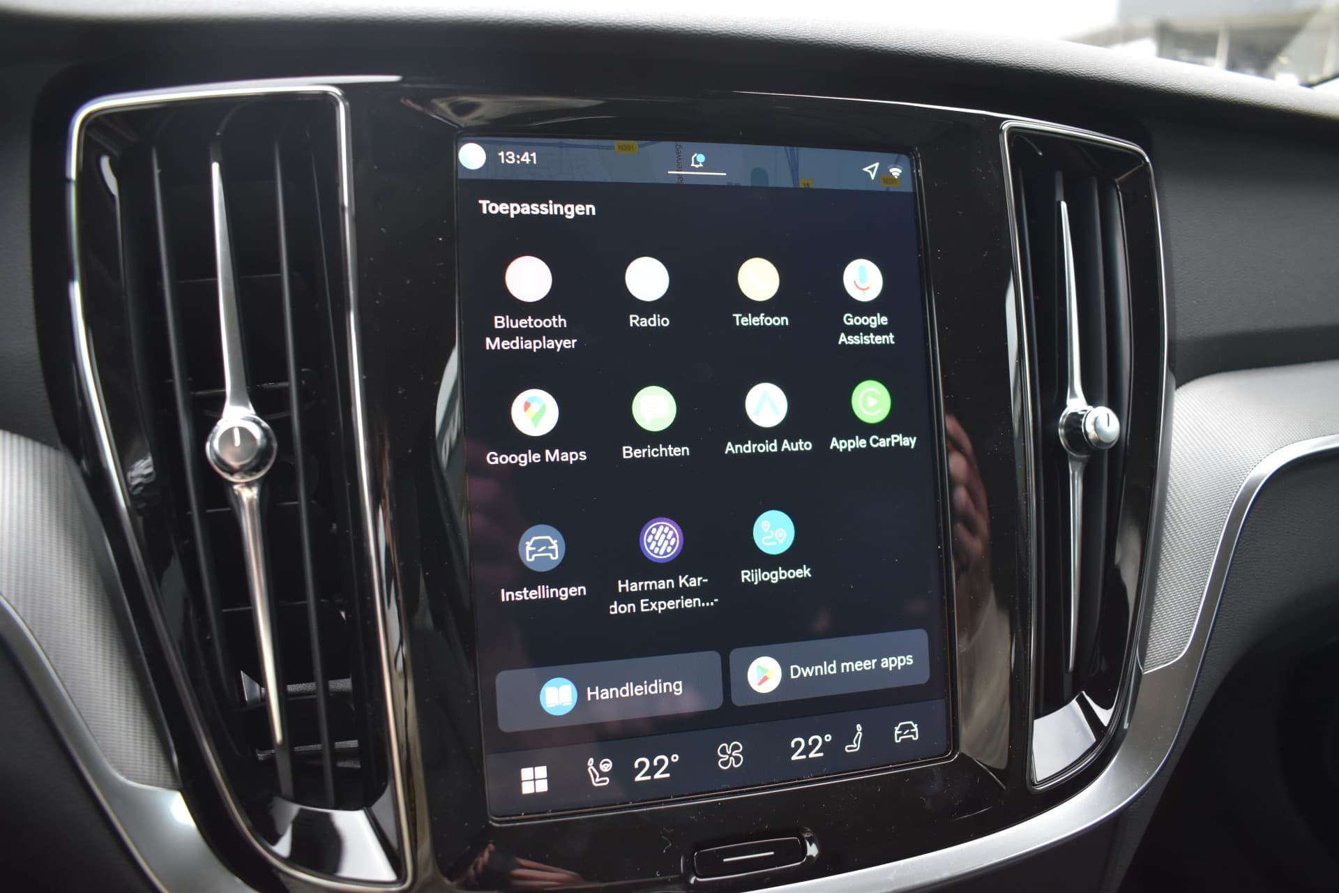 Volvo V60 T8 AWD 455PK Plug-in Hybrid Plus Perform. Ed. Dark thumbnail 43