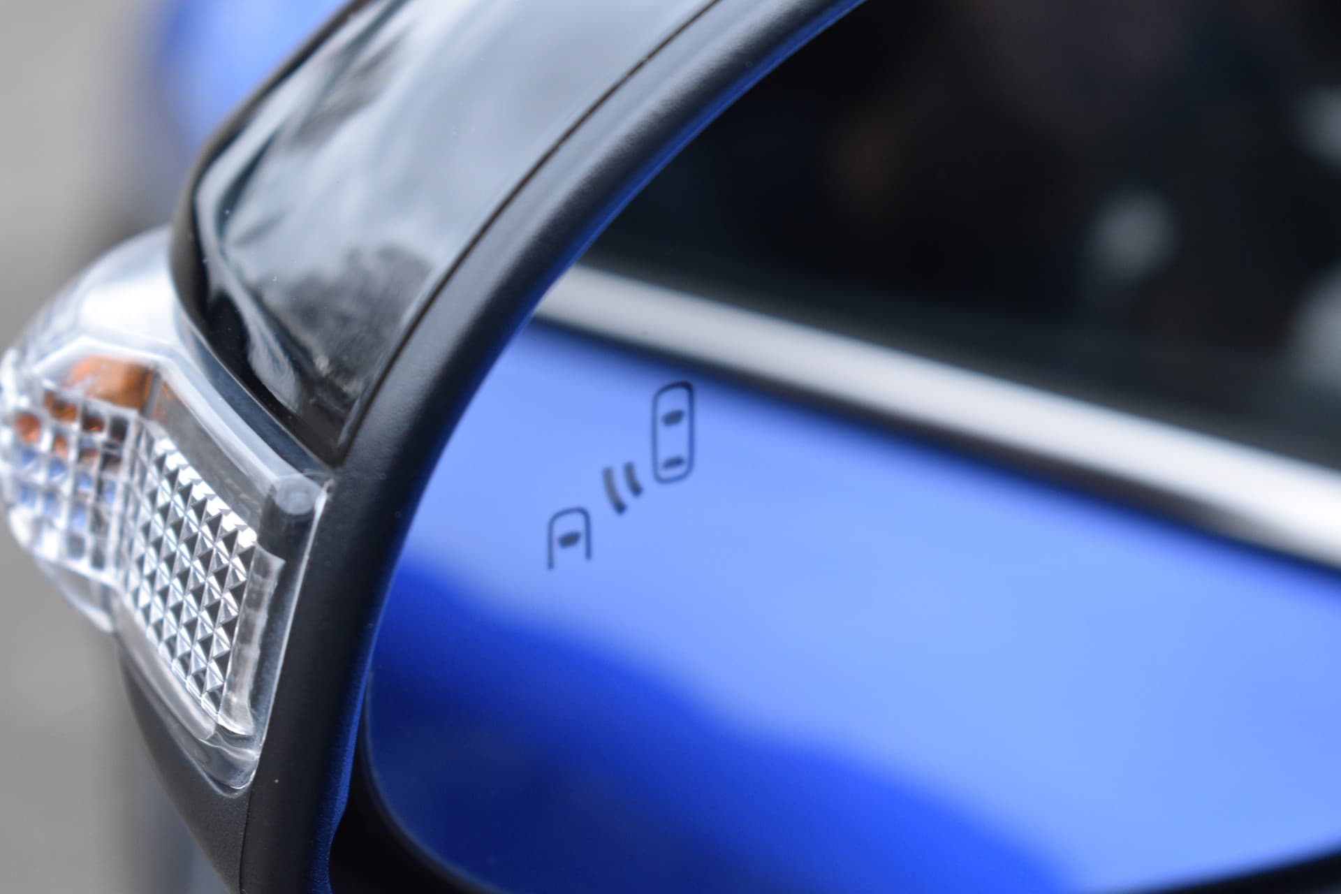 Toyota C-HR 1.8 Hybrid Bi-Tone Automaat 122pk thumbnail 4