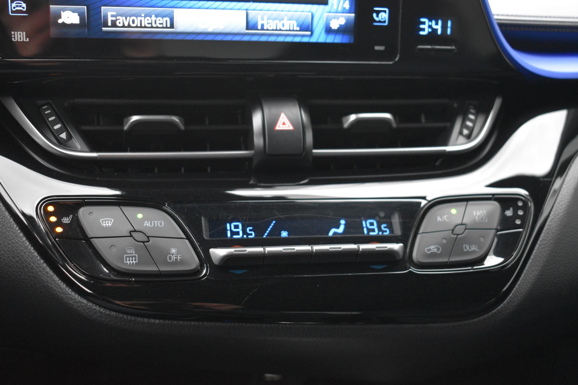 Toyota C-HR 1.8 Hybrid Bi-Tone Automaat 122pk thumbnail 19