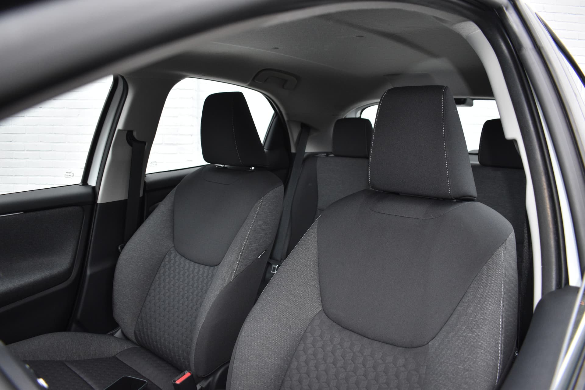 Toyota Yaris 1.5 VVT-i Dynamic Handgeschakeld 126pk thumbnail 4