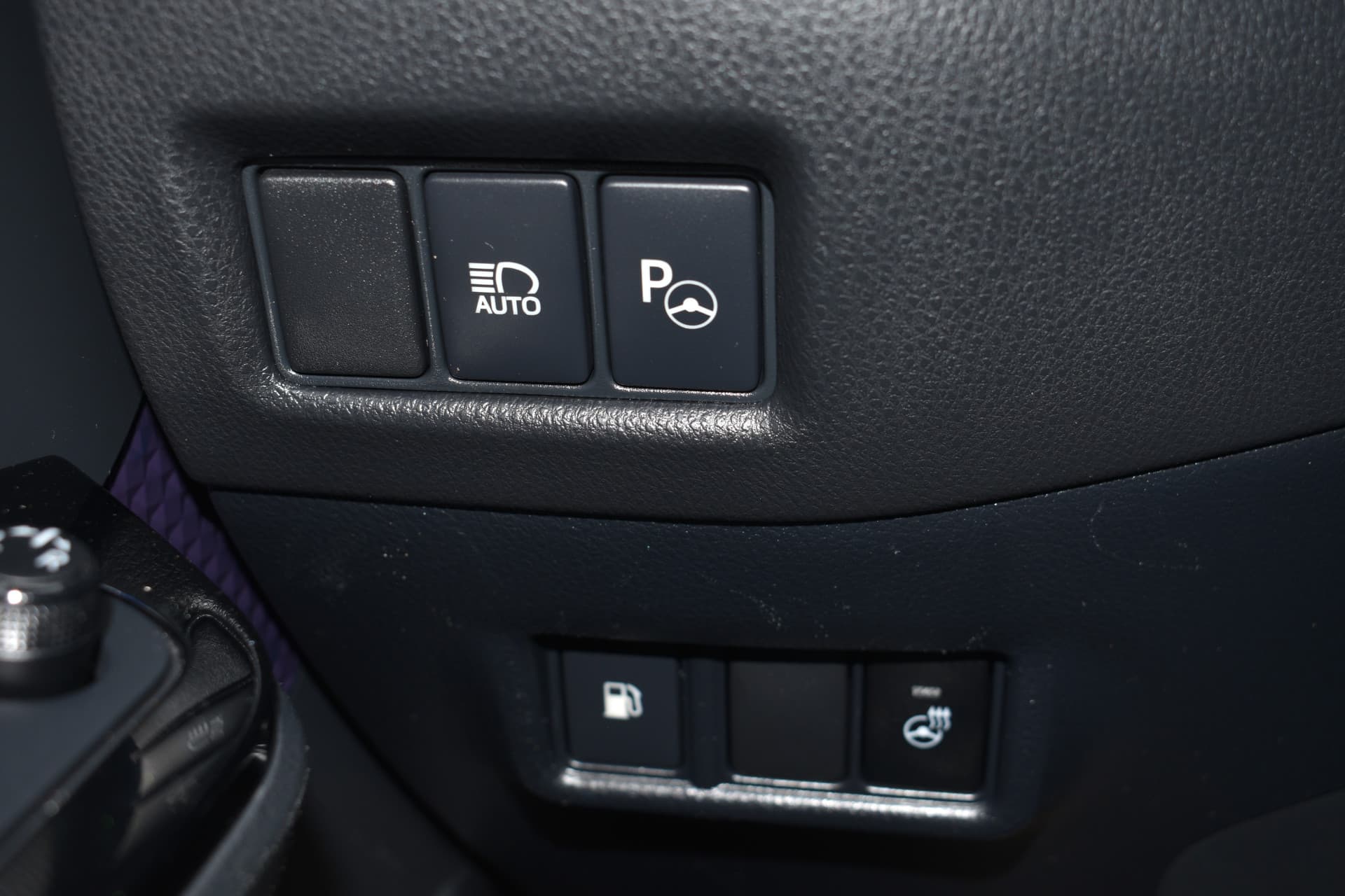 Toyota C-HR 1.8 Hybrid Bi-Tone Automaat 122pk thumbnail 16