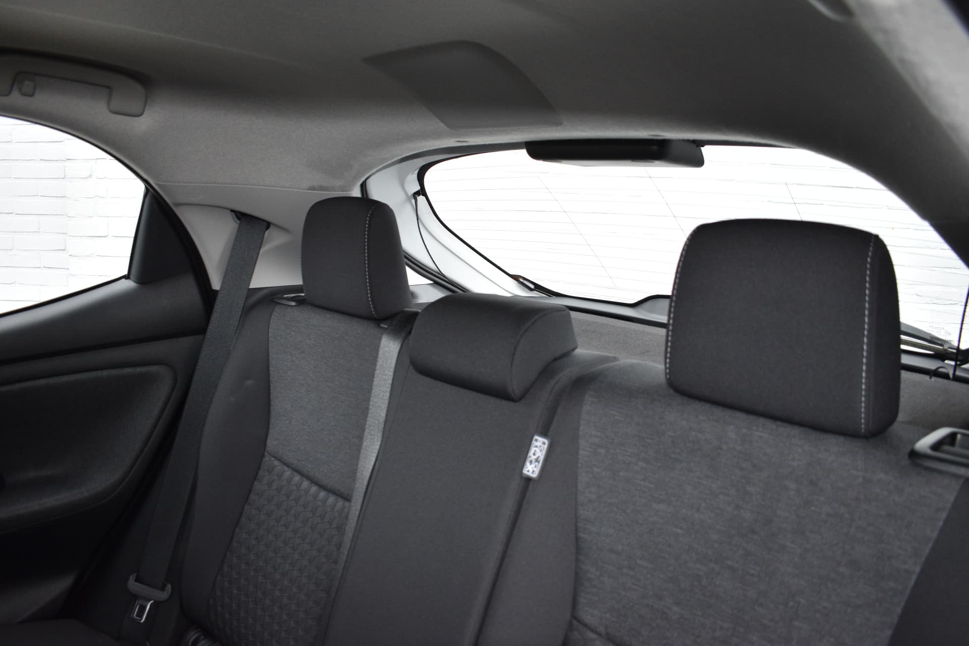 Toyota Yaris 1.5 VVT-i Dynamic Handgeschakeld 126pk thumbnail 8